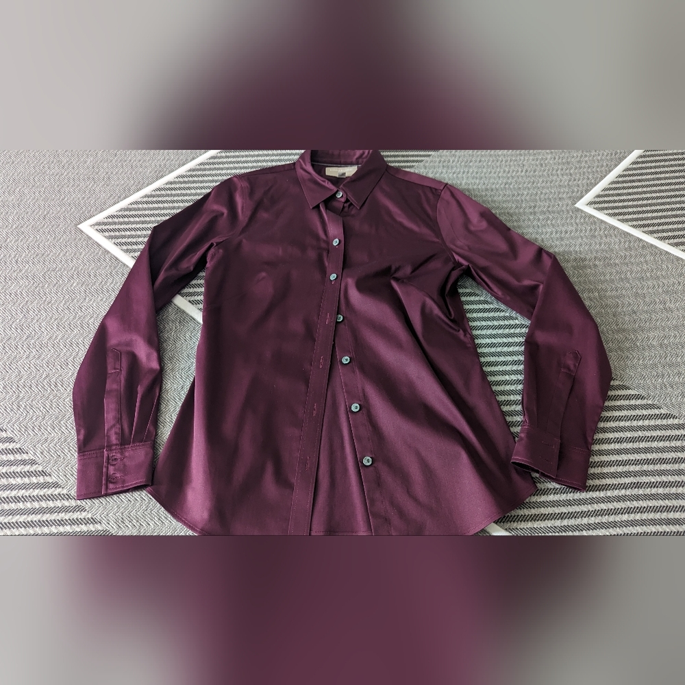Banana Republic plum dress shirt